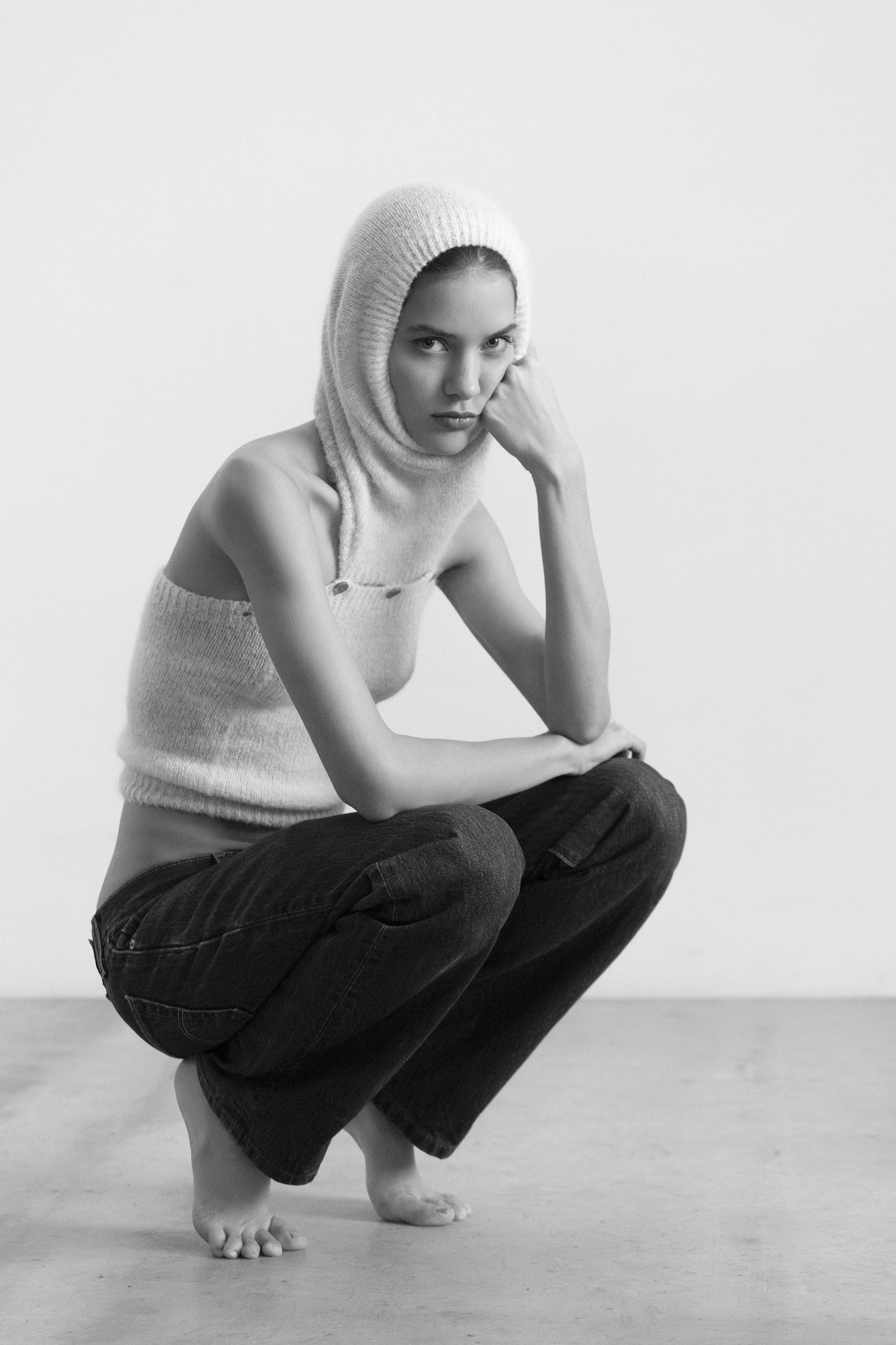 Carlotta Top & Funnel Neck Brown