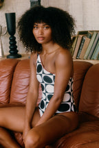 Giulia Retro Black