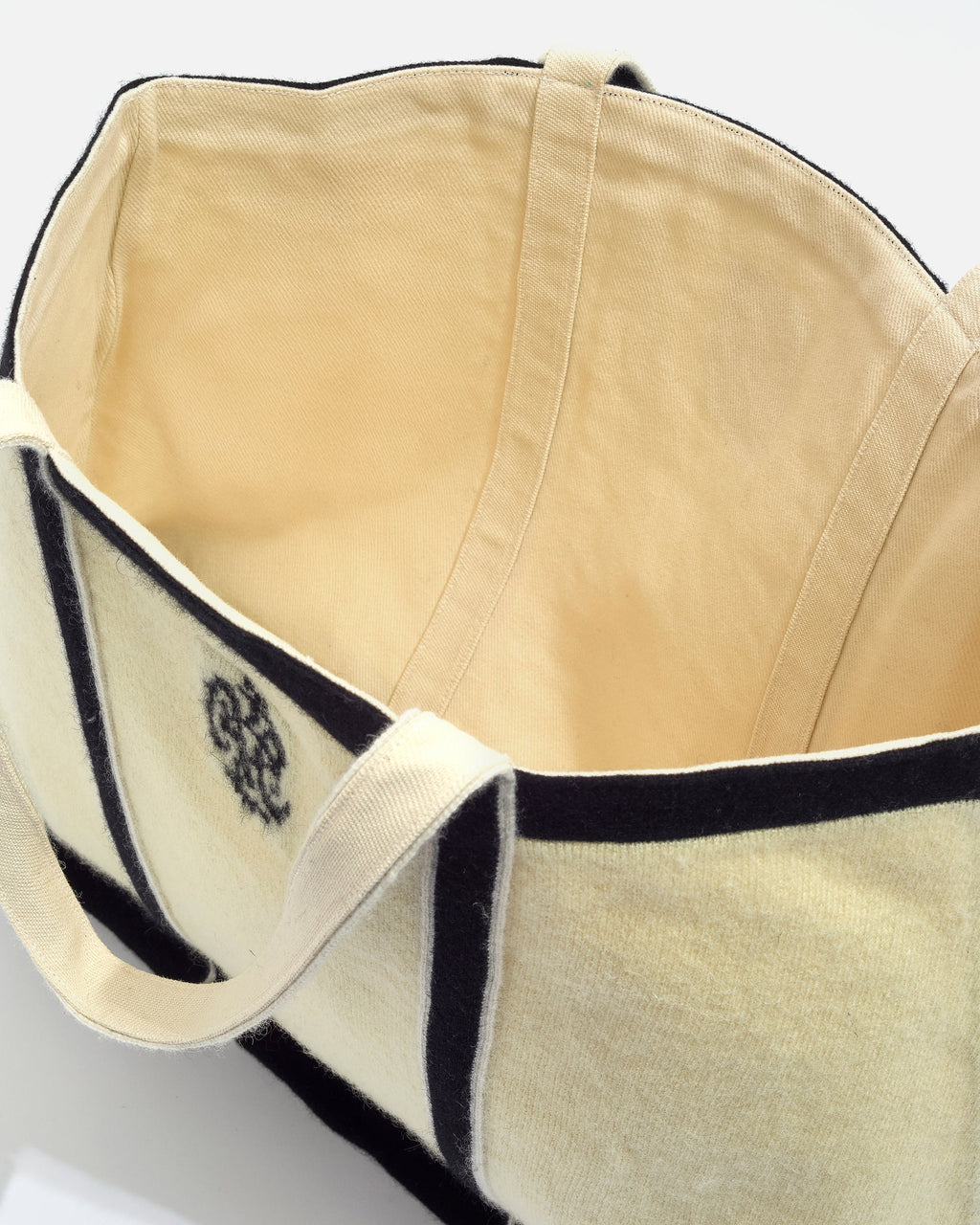 AC Tote