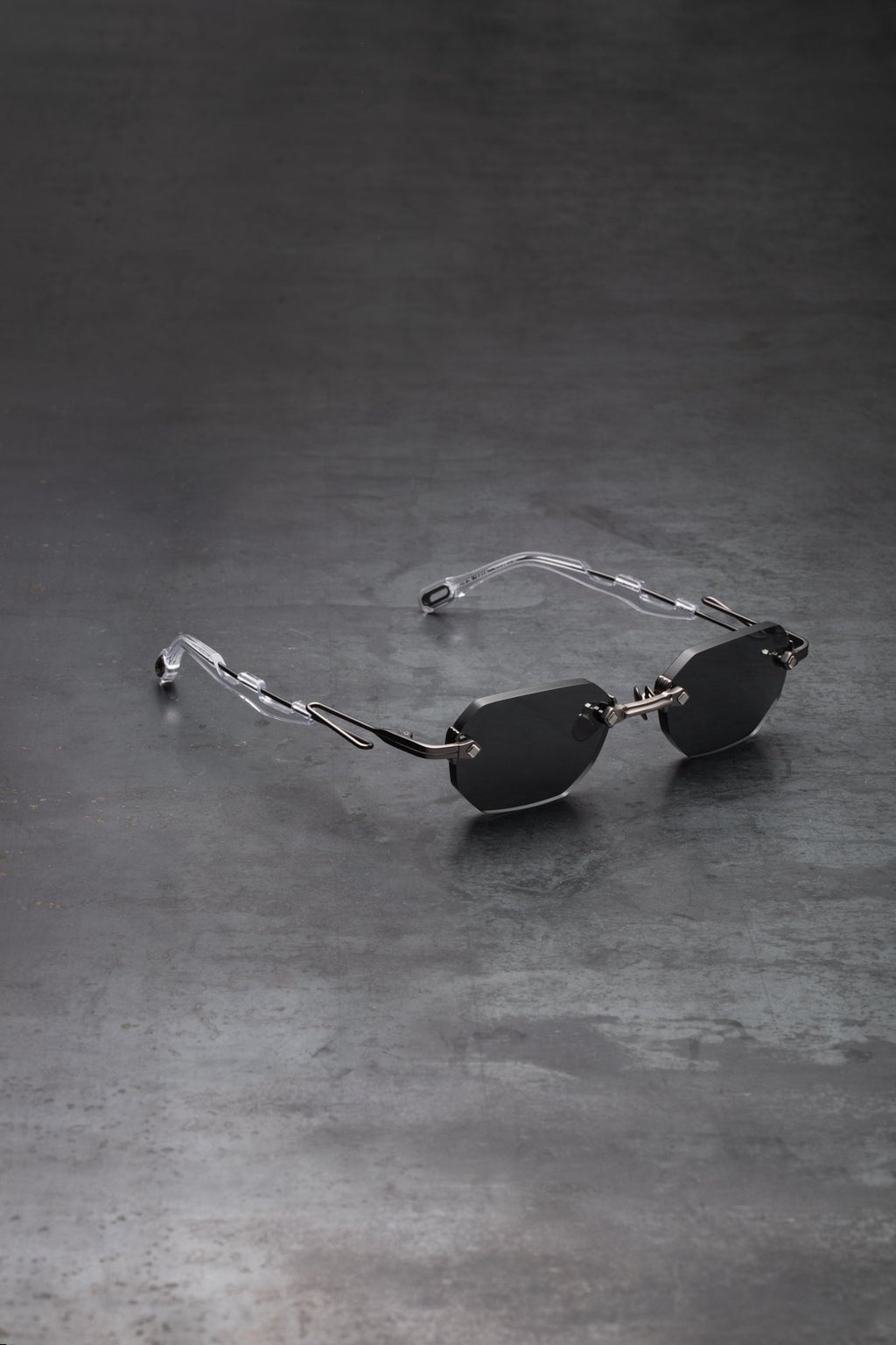 Rimless C33