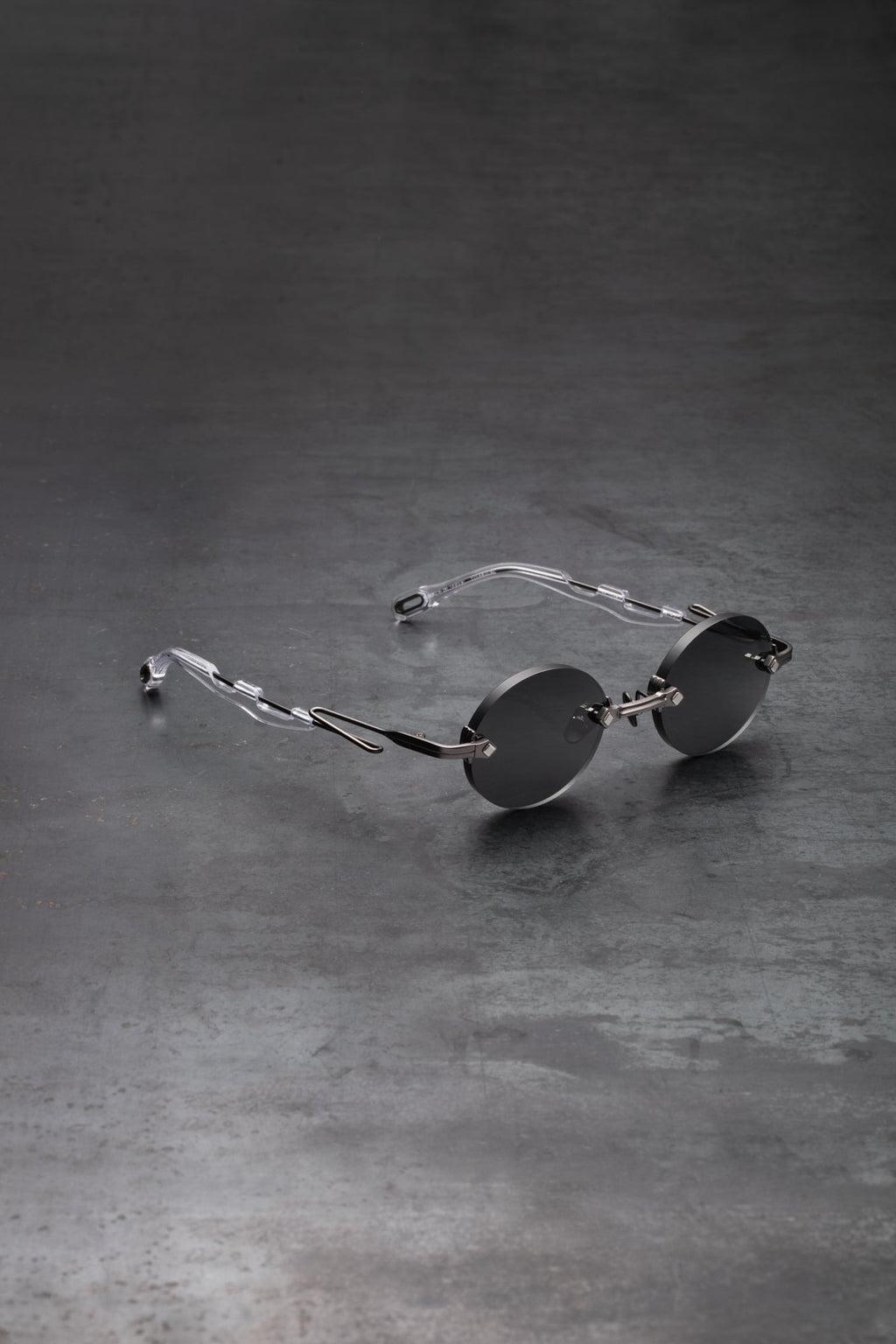 Rimless C39