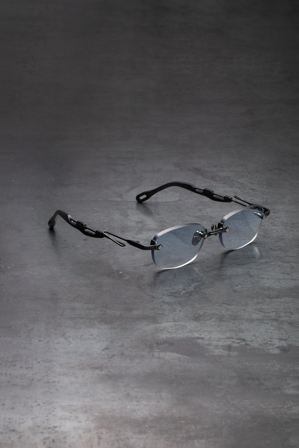 Rimless C30