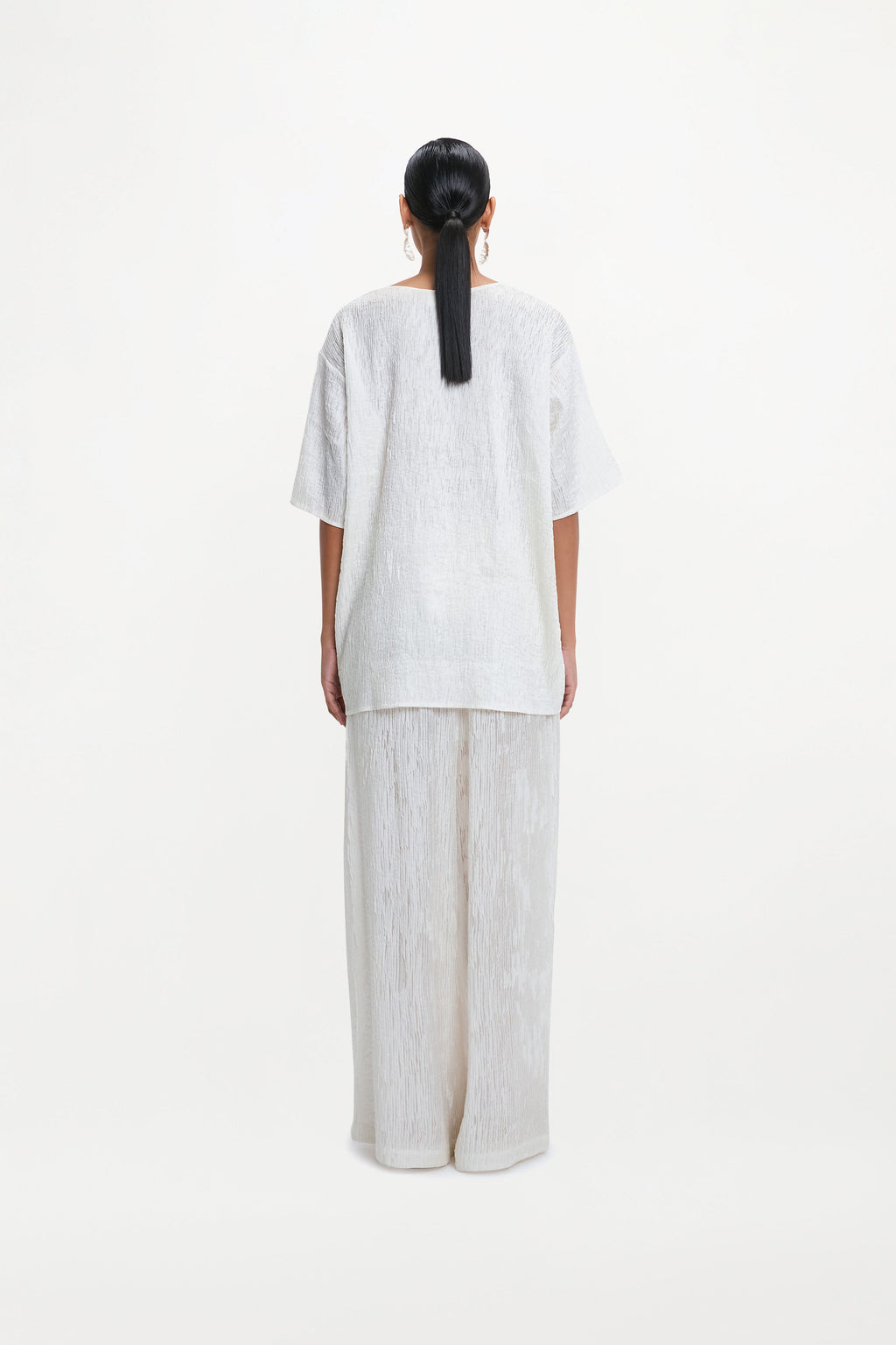 Aurelius T Shirt ( White Silk Pintuck )