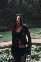 Noir Blouse