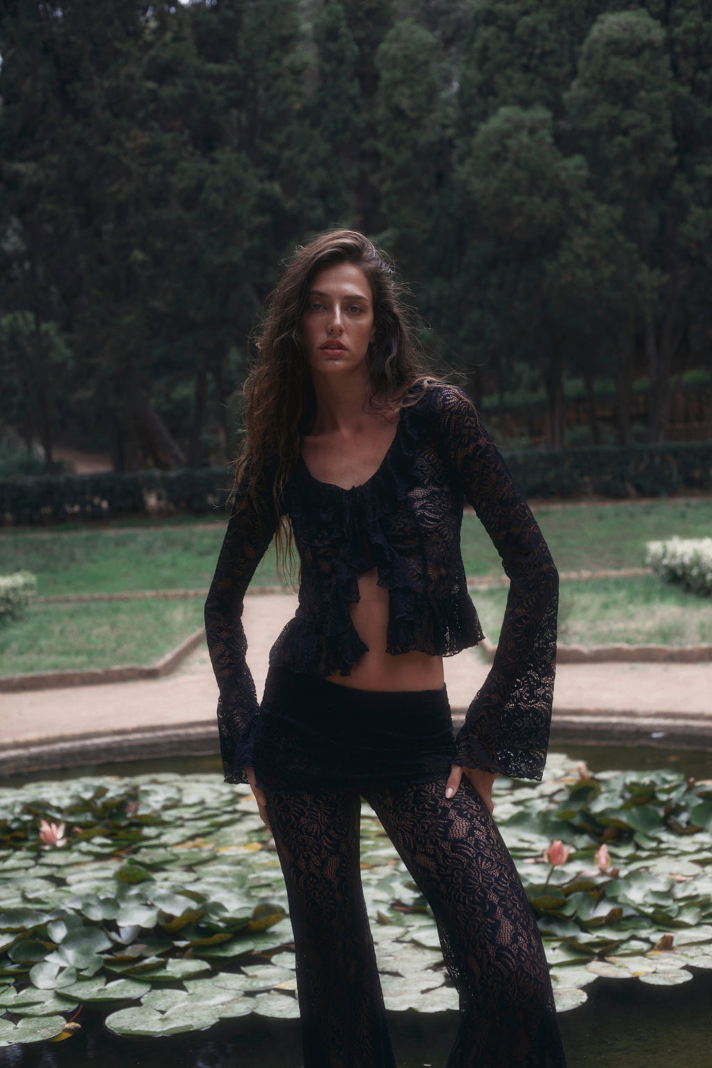 Noir Blouse