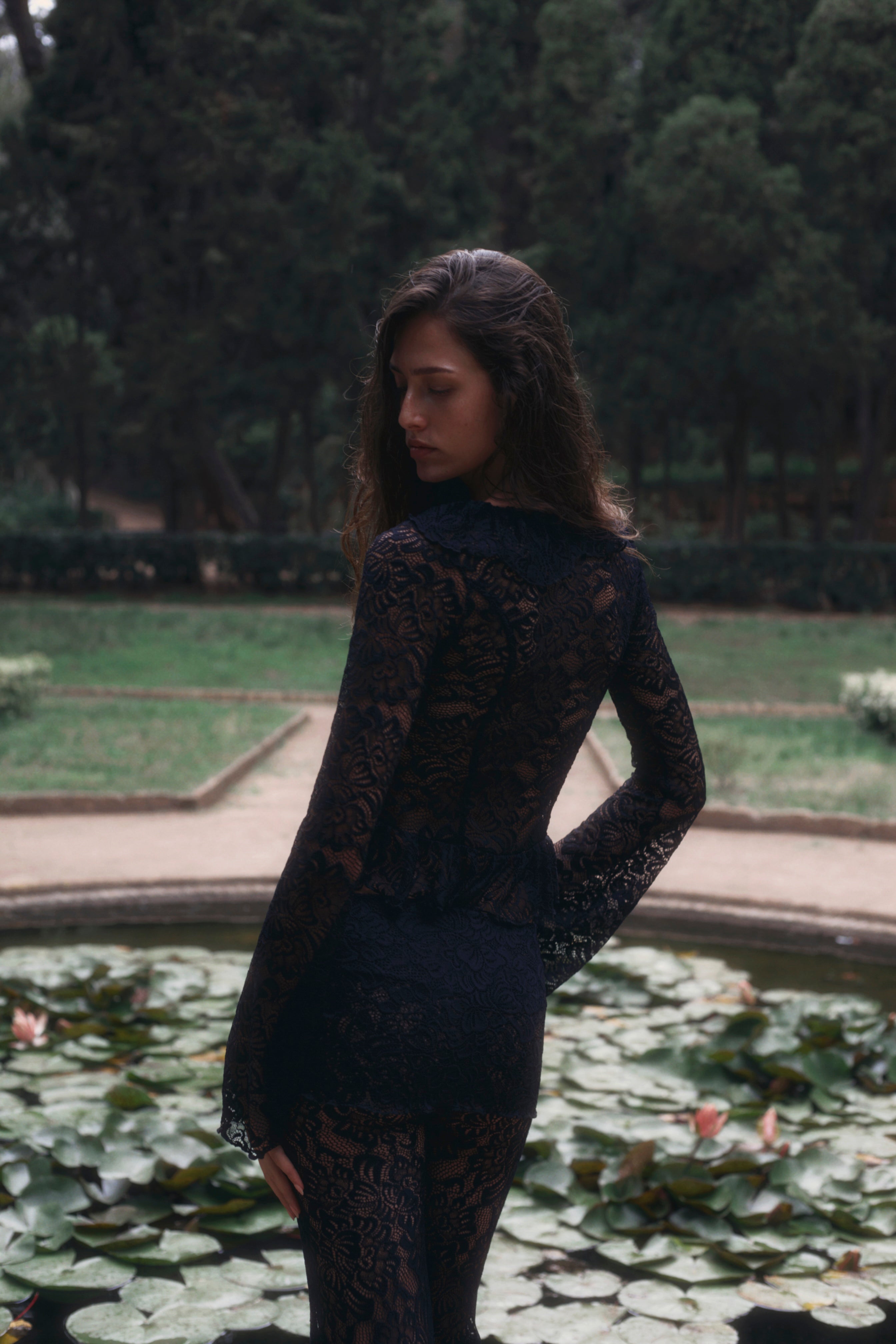 Noir Blouse