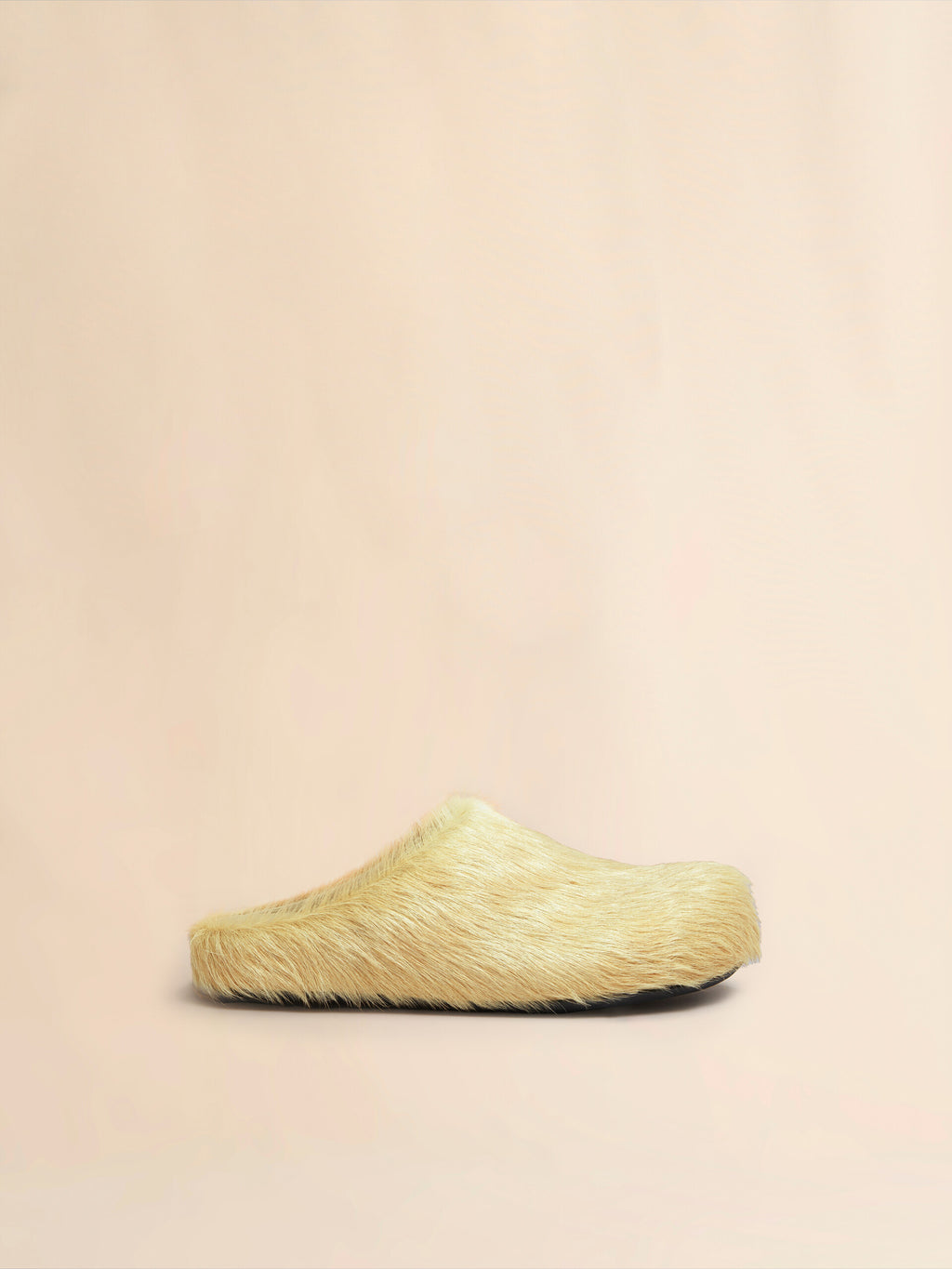 Sabot fussbett en cuir effet poulain à poils longs jaune