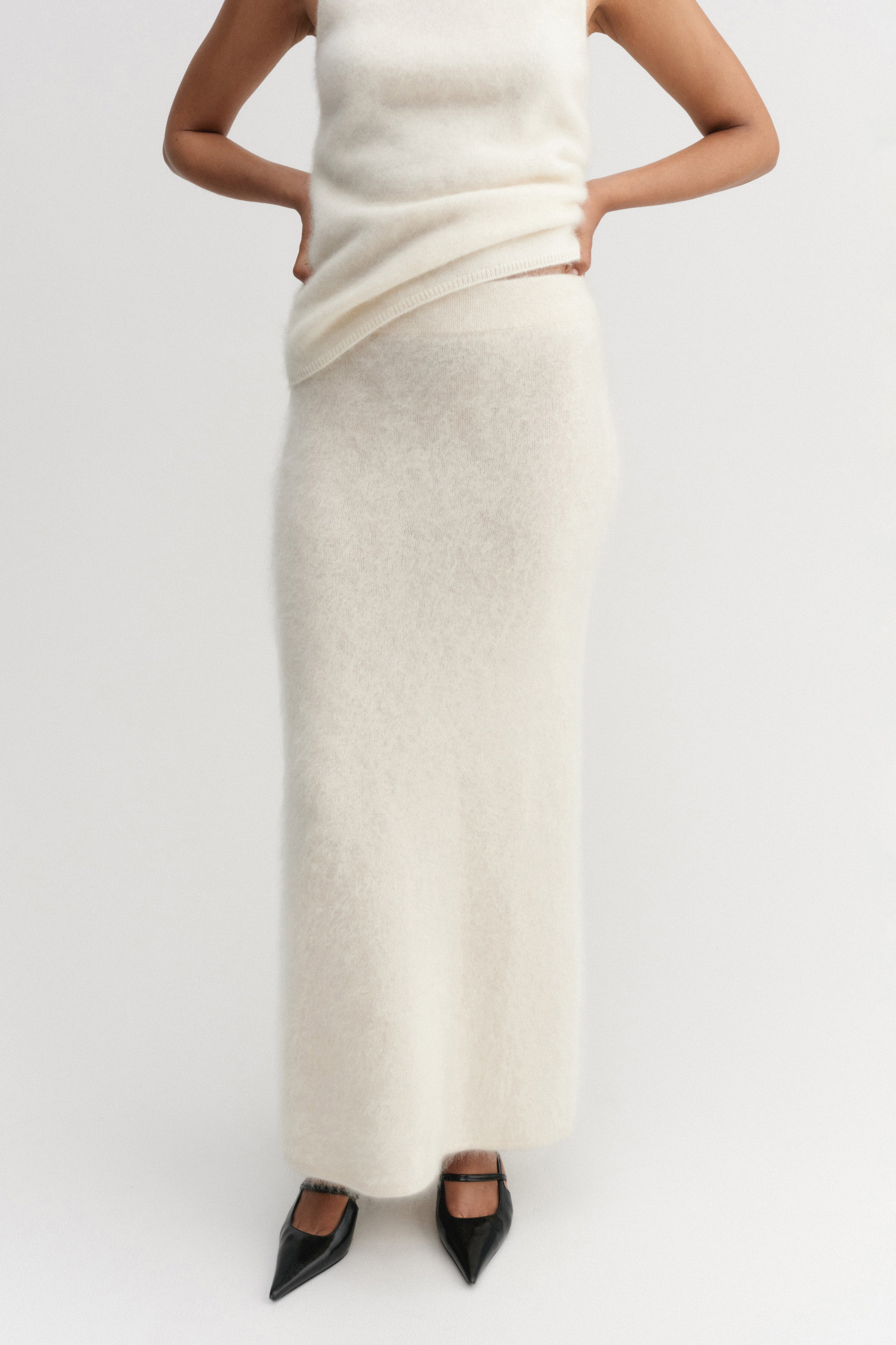 Umi Brushed Cashmere Skirt Cream