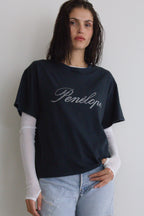 Penélope T Shirt Dark